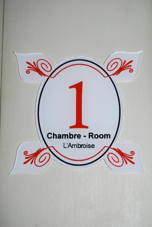 Chambre D'Hotes L'Ambroise Troyes Room photo